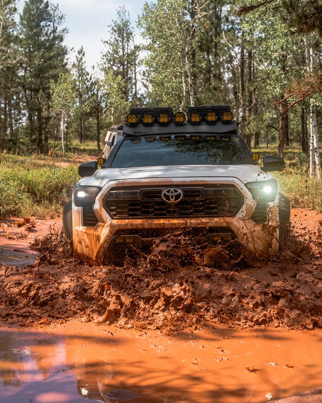 Mercedes X-Class Off Road Sandık X-Class Off Road Box Sandık 98x40x24 cm